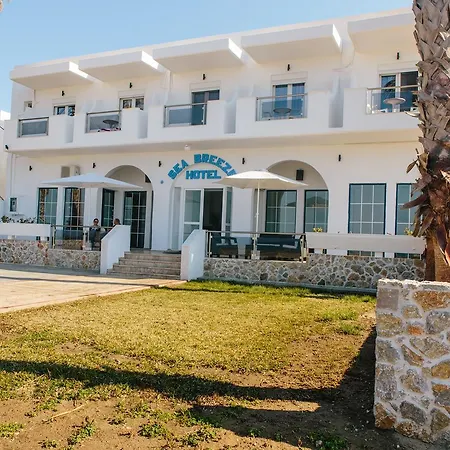 Sea Breeze Hotel