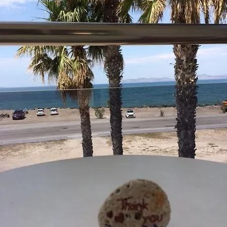 Hotel Sea Breeze 2*