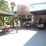 Hotel Sea Breeze