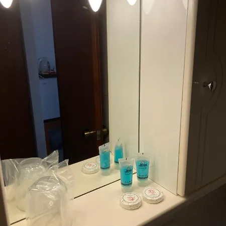 Hotel Sea Breeze 2*