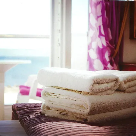 Hotel Sea Breeze