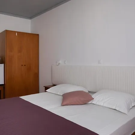 Sea Breeze Hotel Mastihari